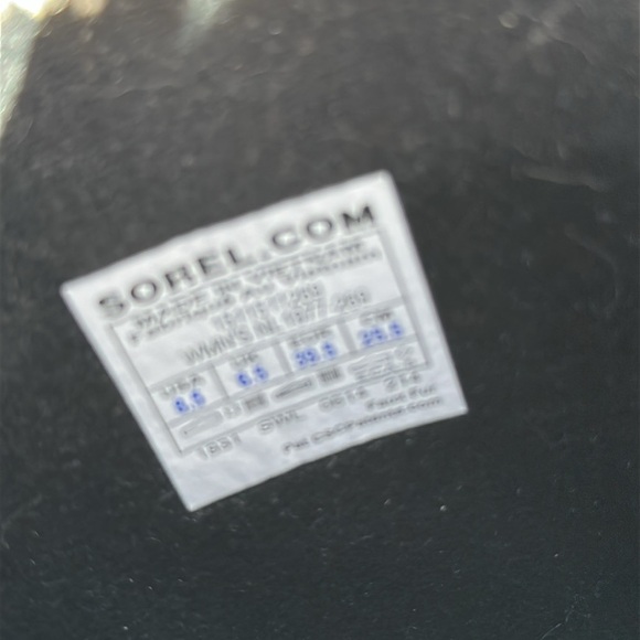 Sorel Glacy Explorer Winter Snow Boot - Picture 2 of 7